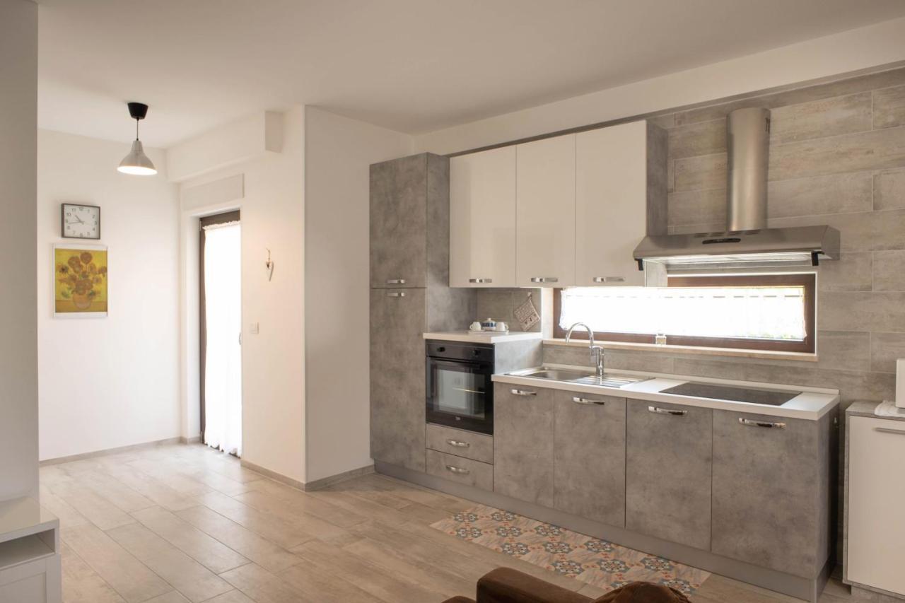 Wepuglia - Sunflower House Monopoli Luaran gambar