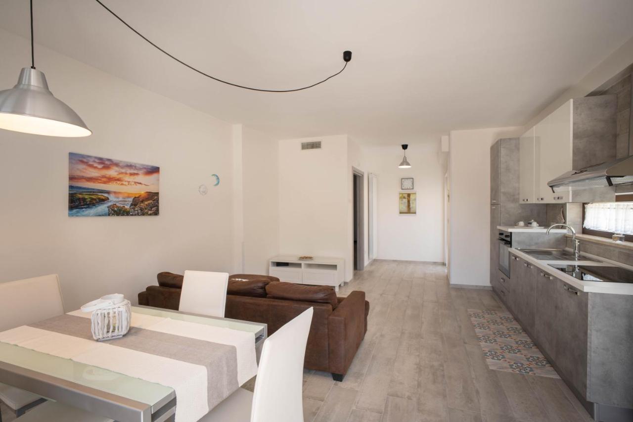Wepuglia - Sunflower House Monopoli Luaran gambar